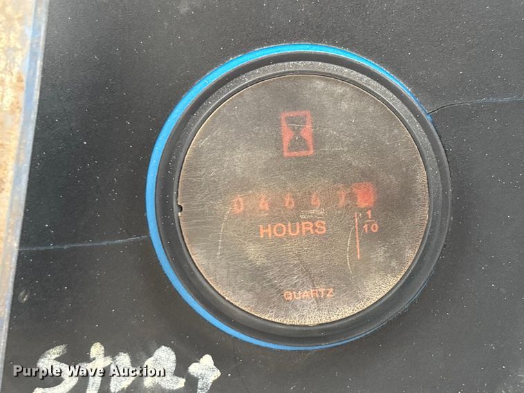 image for item DW7312 2006 Genie S-80 boom lift