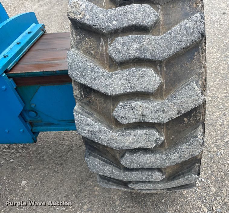 image for item DW7312 2006 Genie S-80 boom lift