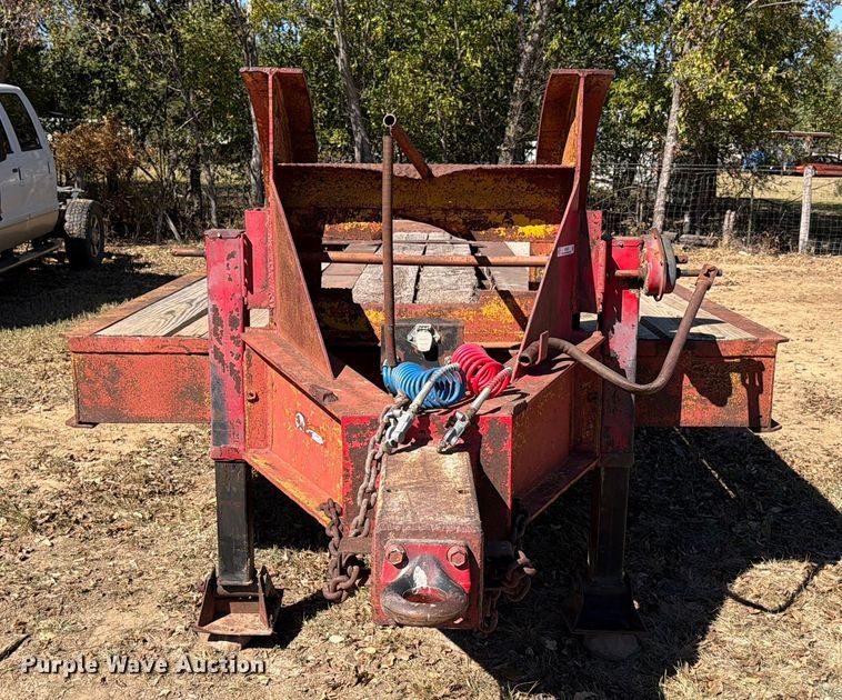 image for item DX5872 1957 Martin Machine Co. equipment trailer
