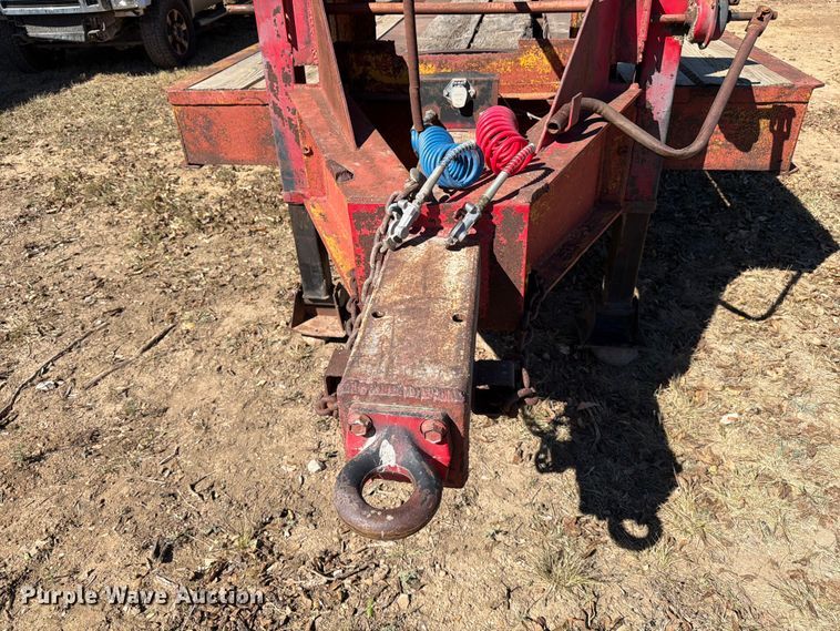 image for item DX5872 1957 Martin Machine Co. equipment trailer