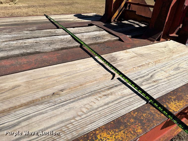 image for item DX5872 1957 Martin Machine Co. equipment trailer