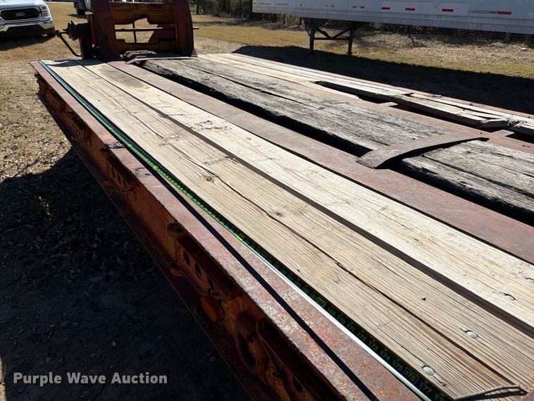 image for item DX5872 1957 Martin Machine Co. equipment trailer