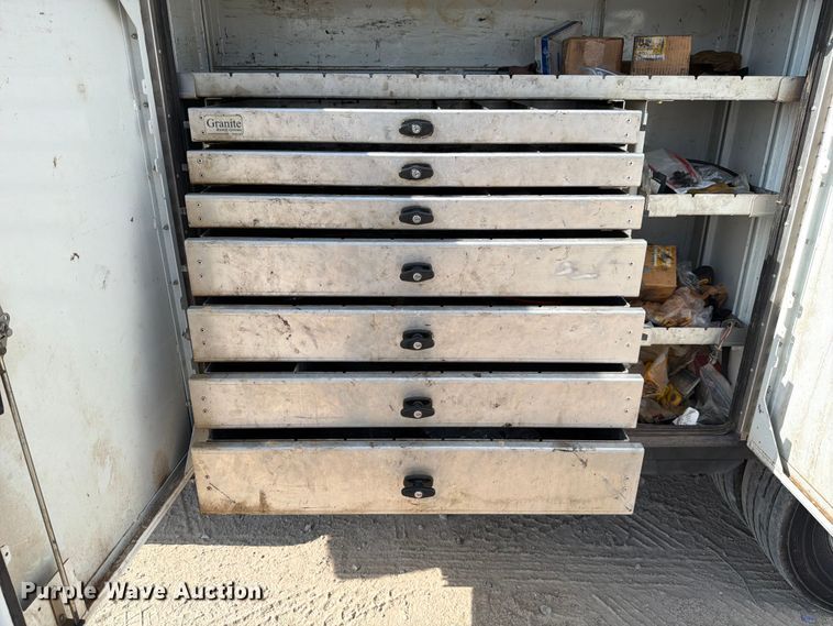 image for item DX5883 2016 Ford F550 utility / service truck