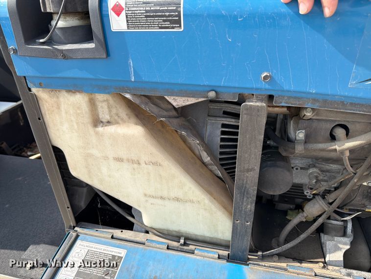 image for item DX5883 2016 Ford F550 utility / service truck