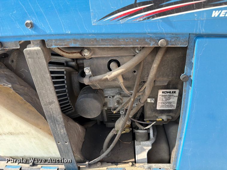 image for item DX5883 2016 Ford F550 utility / service truck