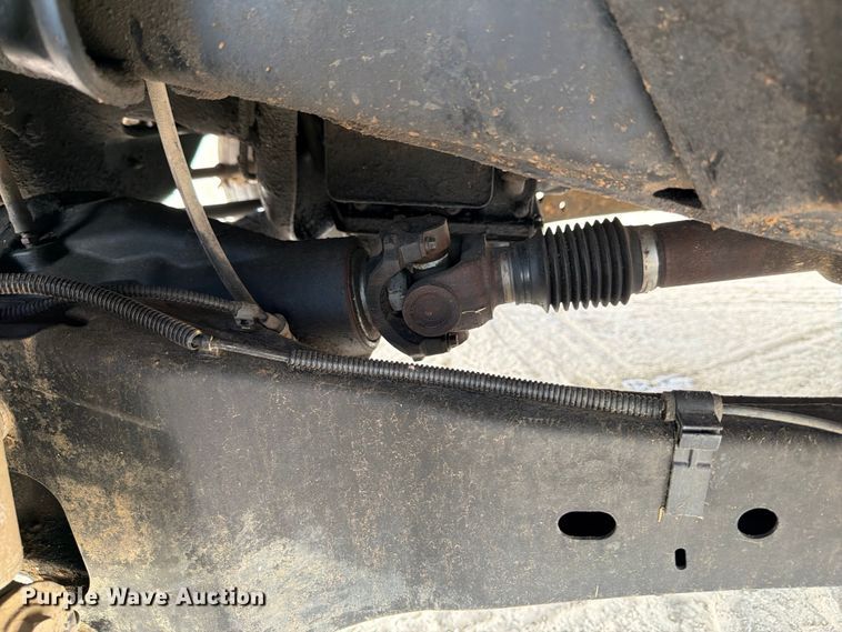 image for item DX5883 2016 Ford F550 utility / service truck