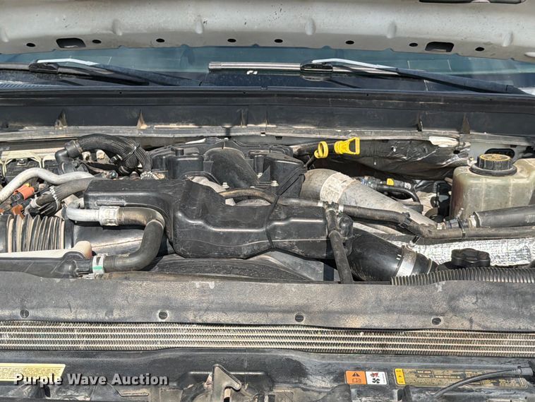 image for item DX5883 2016 Ford F550 utility / service truck