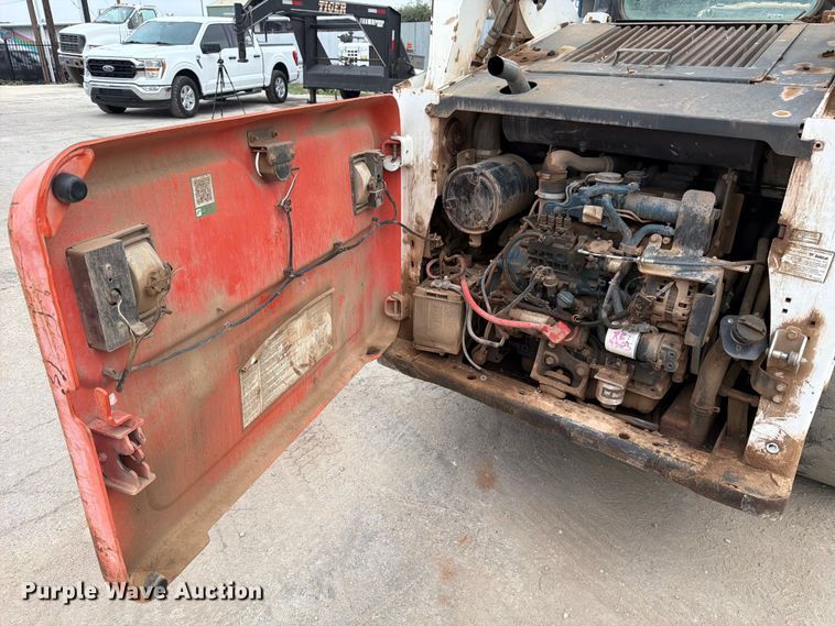 image for item DX5889 2013 Bobcat S650 skid steer loader