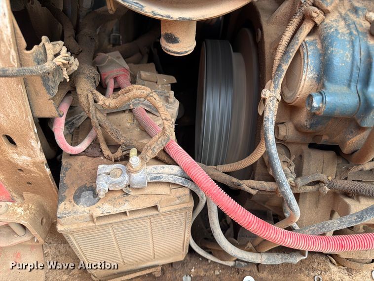 image for item DX5889 2013 Bobcat S650 skid steer loader