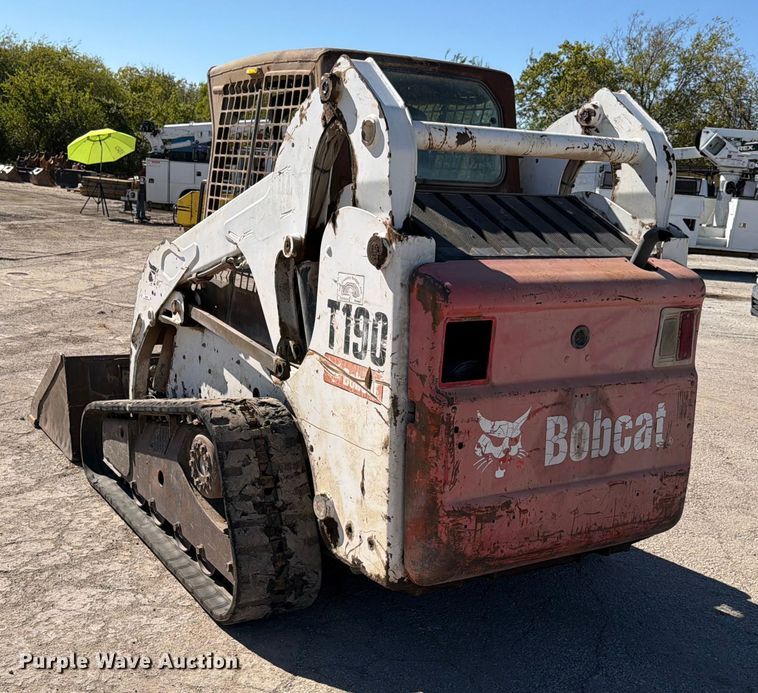 image for item DX5890 2010 Bobcat T190 tracked skid steer loader