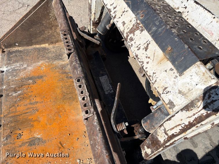 image for item DX5890 2010 Bobcat T190 tracked skid steer loader