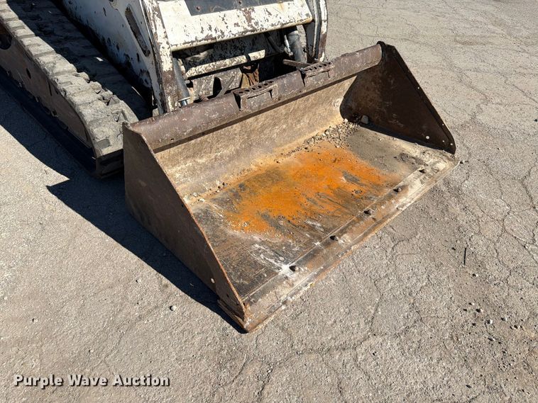 image for item DX5890 2010 Bobcat T190 tracked skid steer loader