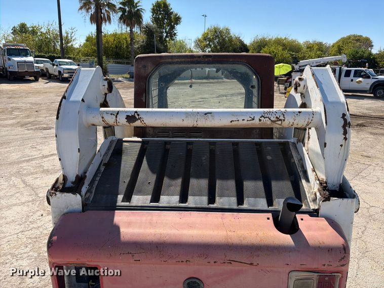 image for item DX5890 2010 Bobcat T190 tracked skid steer loader