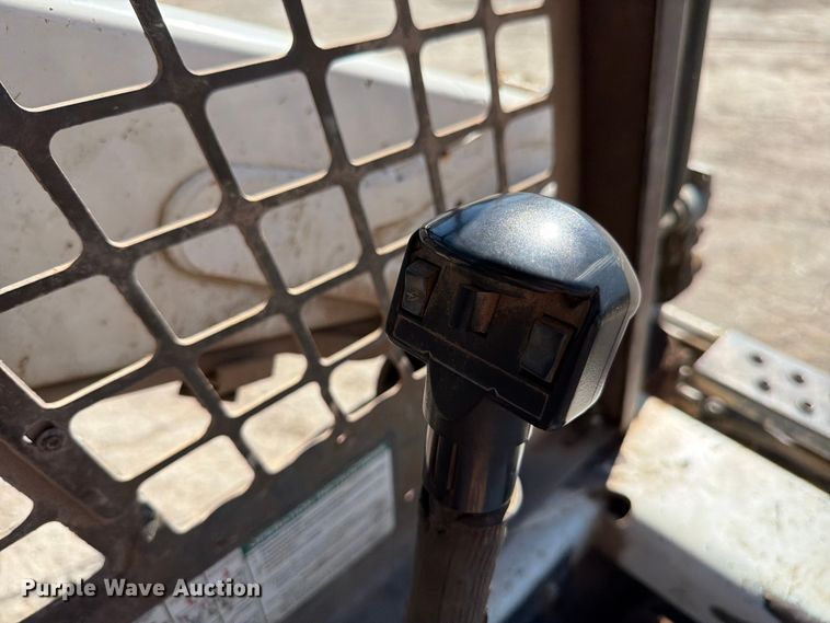 image for item DX5890 2010 Bobcat T190 tracked skid steer loader