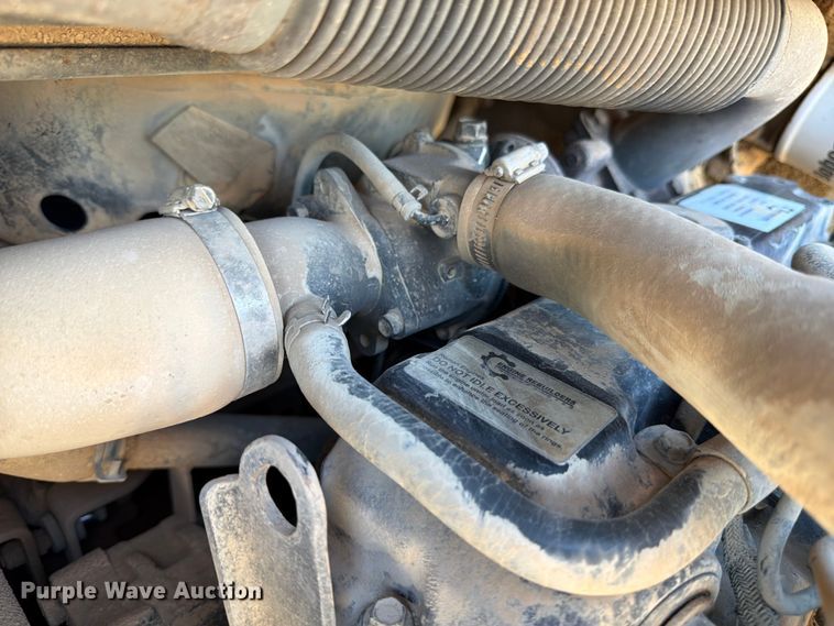 image for item DX5890 2010 Bobcat T190 tracked skid steer loader