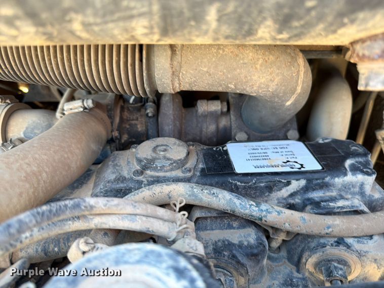 image for item DX5890 2010 Bobcat T190 tracked skid steer loader