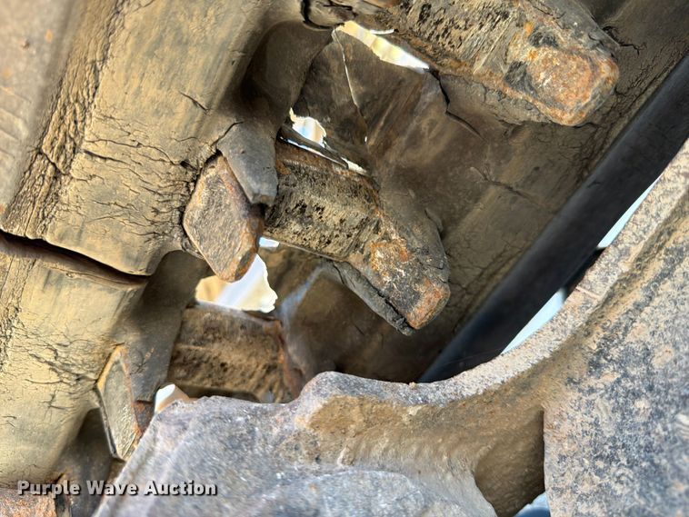 image for item DX5890 2010 Bobcat T190 tracked skid steer loader