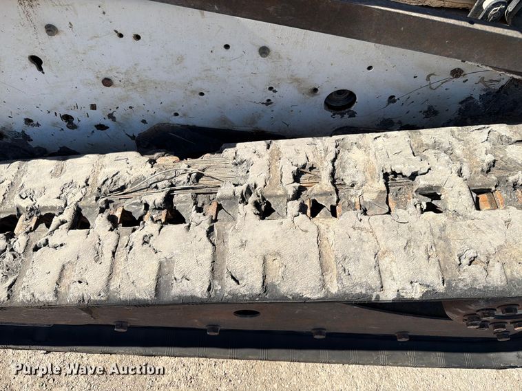 image for item DX5890 2010 Bobcat T190 tracked skid steer loader