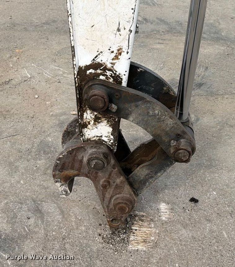 image for item DX5894 2016 Bobcat E42 mini excavator