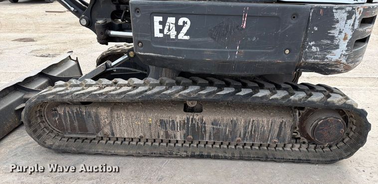 image for item DX5894 2016 Bobcat E42 mini excavator