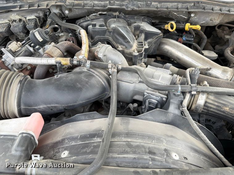 image for item DX5896 2018 Ford F550 Super Duty Crew Cab bucket truck