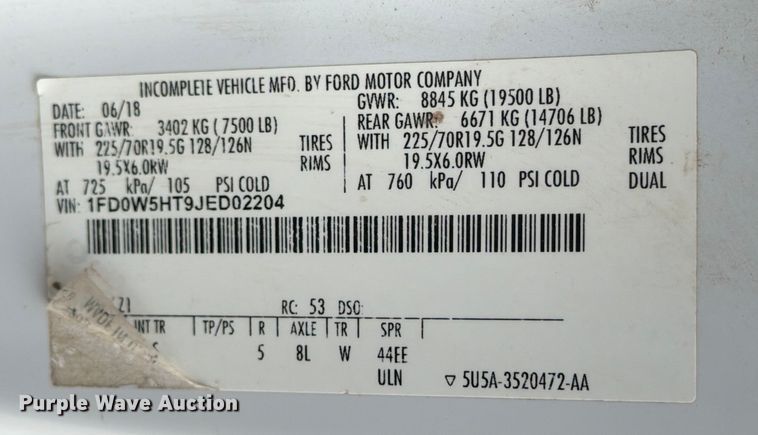 image for item DX5896 2018 Ford F550 Super Duty Crew Cab bucket truck