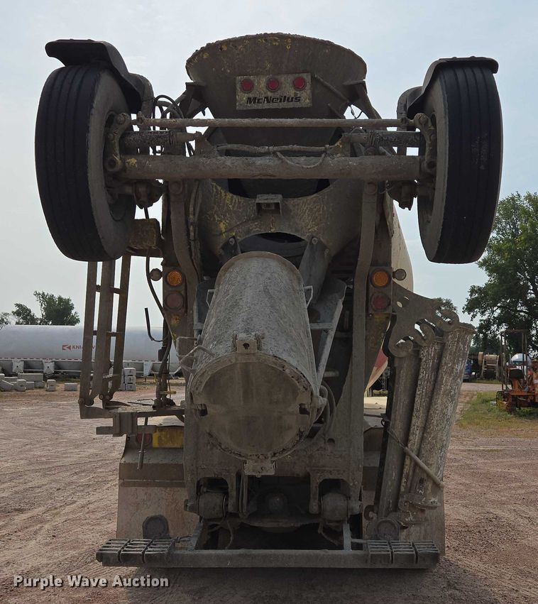 image for item DY1133 2009 Kenworth W900  ready mix truck