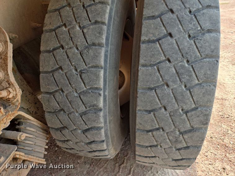 image for item DY1133 2009 Kenworth W900  ready mix truck