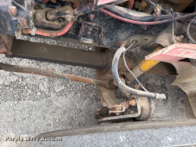 image for item DY8350 1998 International 9100  winch truck