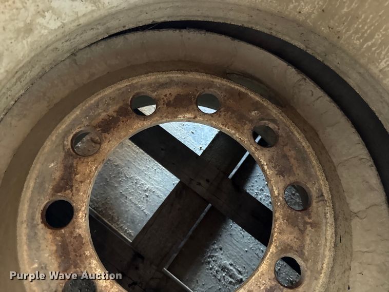 image for item DY8363 Tires and wheels