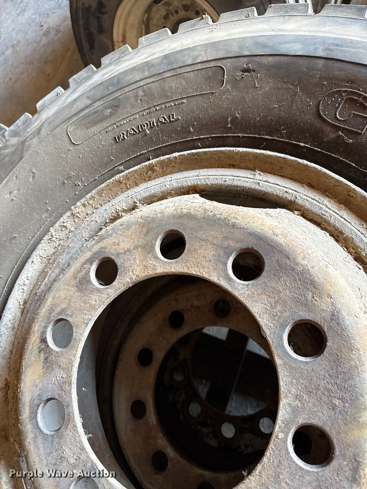 image for item DY8363 Tires and wheels