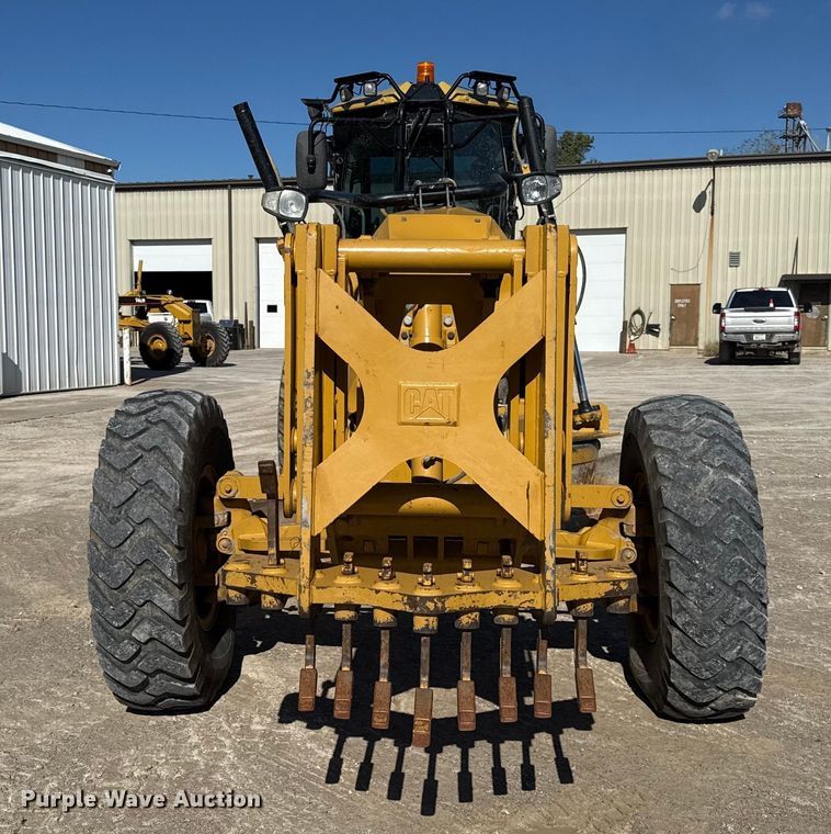 MOTOCONFORMADORA CATERPILLAR 12M 2010