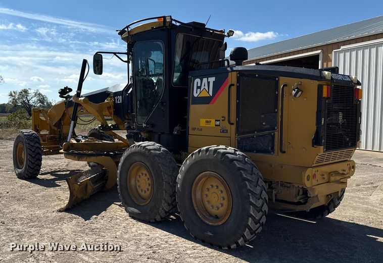 image for item DY8364 2010 Caterpillar 12M motor grader