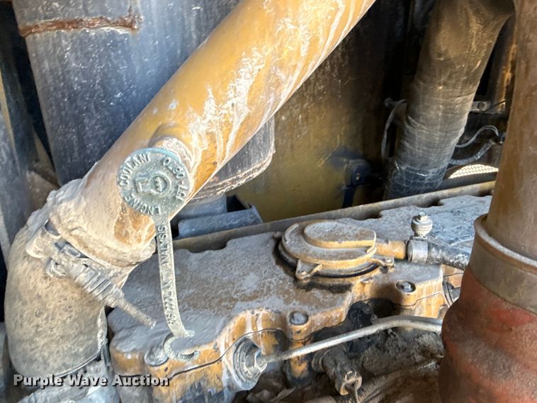 image for item DY8364 2010 Caterpillar 12M motor grader