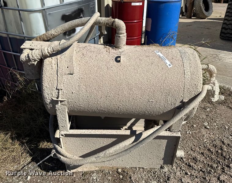 image for item DY8365 Hydraulic tank