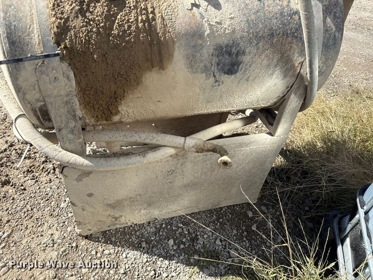 image for item DY8365 Hydraulic tank