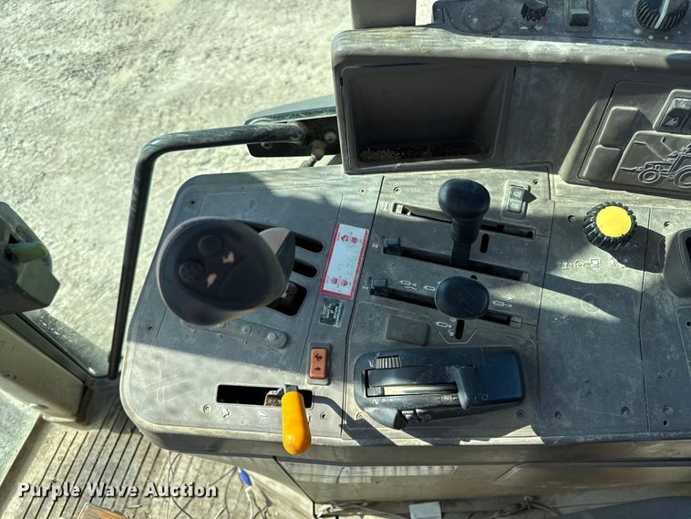 image for item DY8366 2011 John Deere 6330 tractor