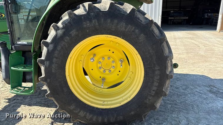 image for item DY8366 2011 John Deere 6330 tractor