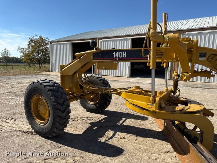 image for item DY8367 2007 Caterpillar 140H motor grader