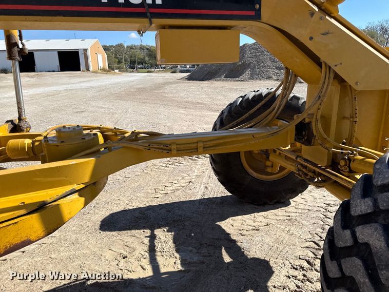 image for item DY8367 2007 Caterpillar 140H motor grader