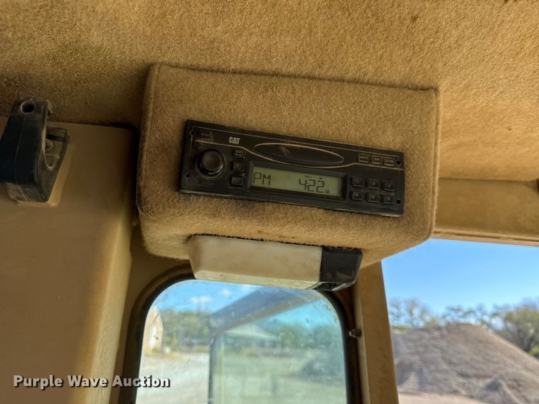 image for item DY8367 2007 Caterpillar 140H motor grader