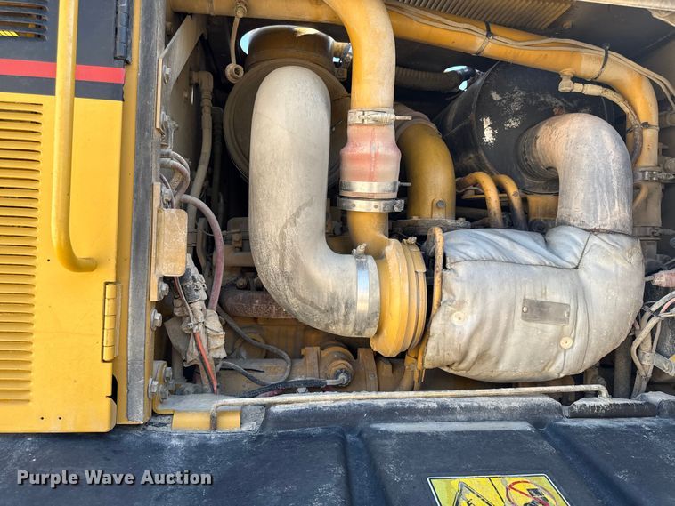 image for item DY8367 2007 Caterpillar 140H motor grader