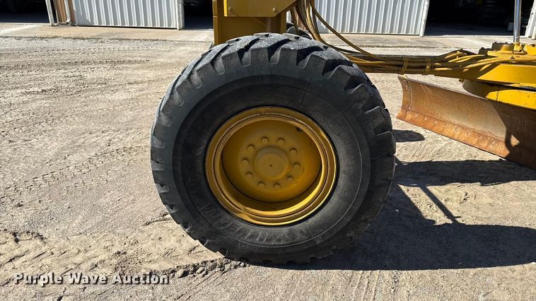 image for item DY8367 2007 Caterpillar 140H motor grader