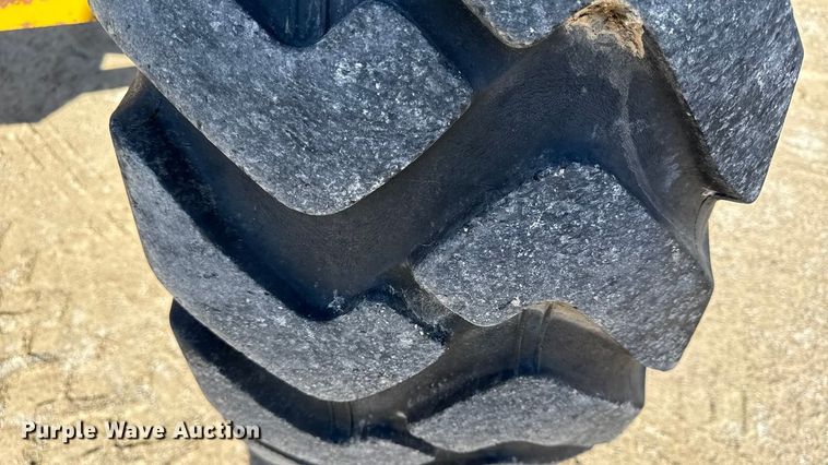 image for item DY8367 2007 Caterpillar 140H motor grader