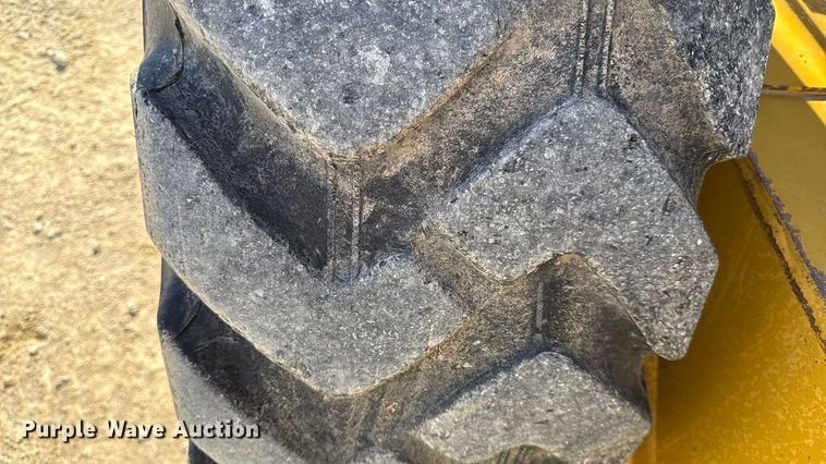 image for item DY8367 2007 Caterpillar 140H motor grader