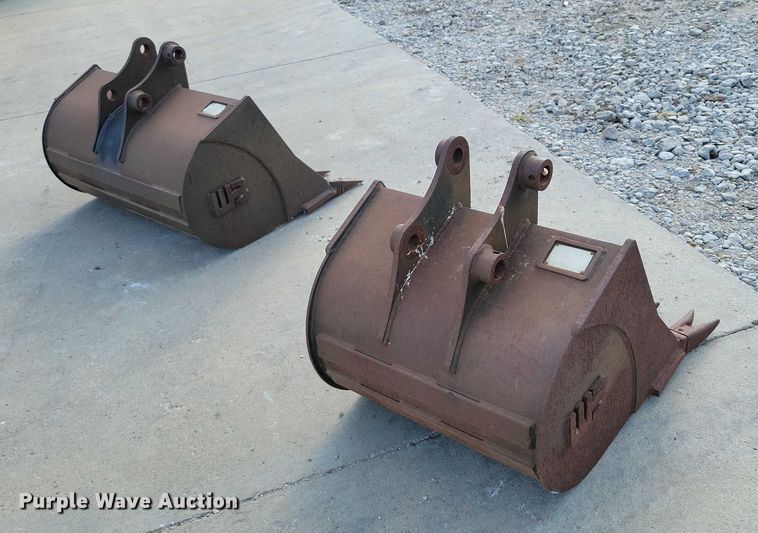 image for item DZ6733 (2) WB excavator buckets