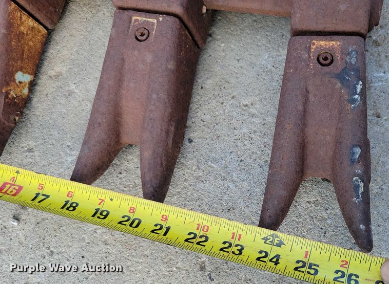 image for item DZ6733 (2) WB excavator buckets