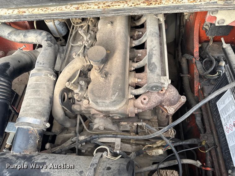 image for item EA2009 Nissan DF05A70V forklift