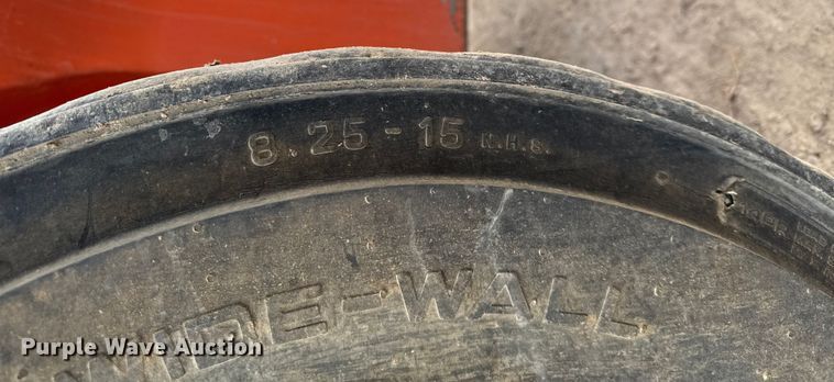 image for item EA2009 Nissan DF05A70V forklift