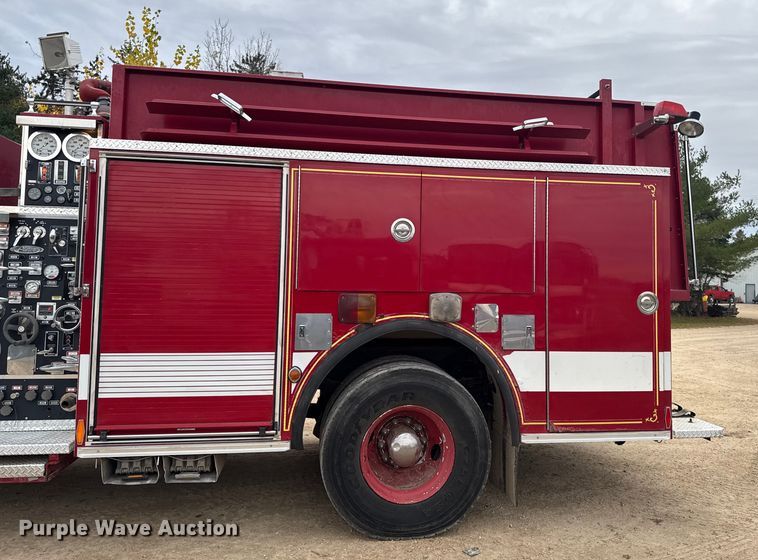 image for item EA2011 1998 Pierce Tilt Cab fire truck